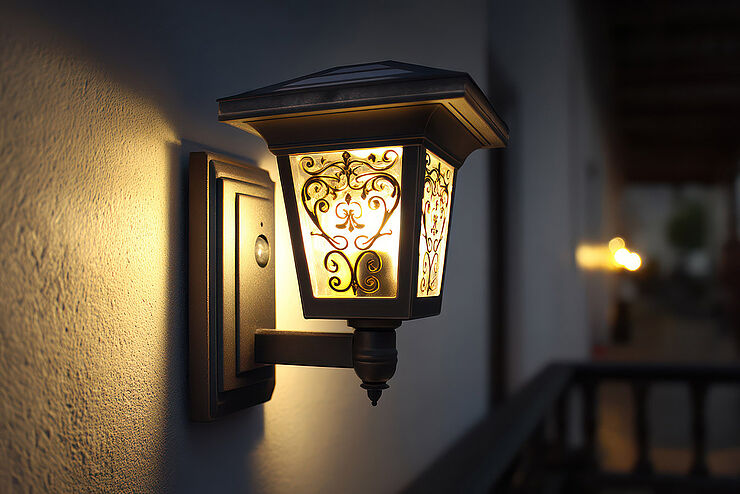 Energiesparen durch Außenlampe mit Bewegungsmelder